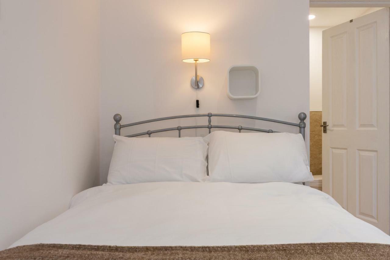 Garden Studio Apartment St Andrews - Free Parking ภายนอก รูปภาพ